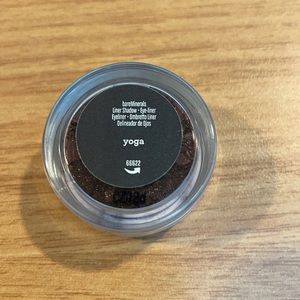 BareMinerals liner shadow
